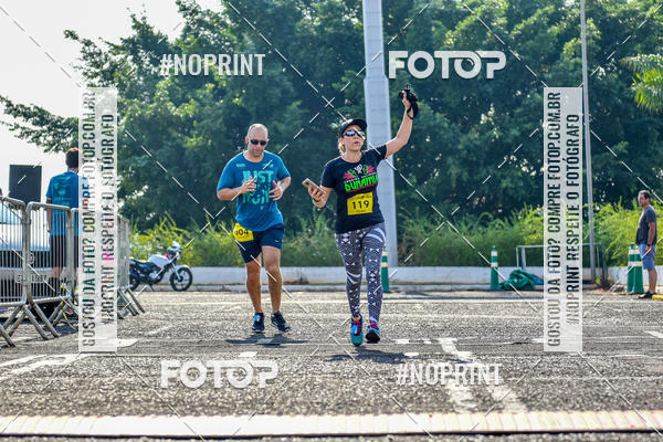 Achetez vos photos de l'vnement2 Corrida Shopping Jaragu sur Fotop