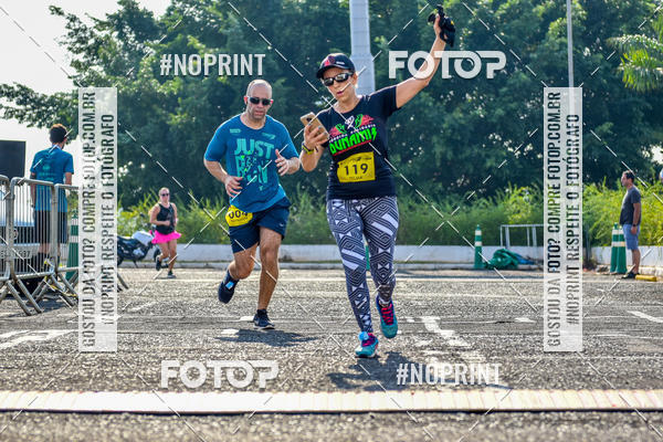 Achetez vos photos de l'vnement2 Corrida Shopping Jaragu sur Fotop