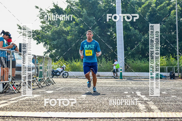 Achetez vos photos de l'vnement2 Corrida Shopping Jaragu sur Fotop
