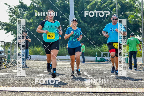 Achetez vos photos de l'vnement2 Corrida Shopping Jaragu sur Fotop