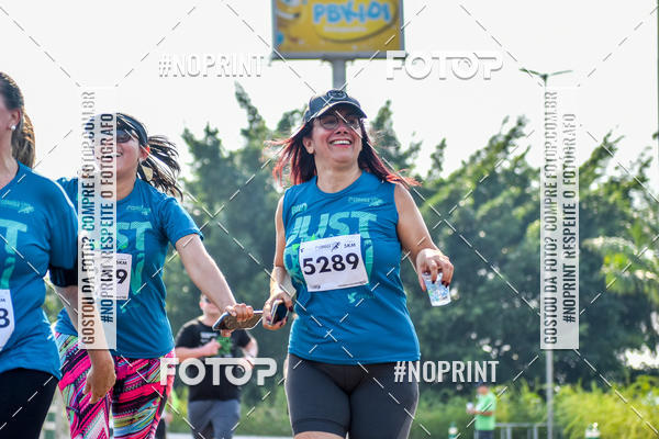 Achetez vos photos de l'vnement2 Corrida Shopping Jaragu sur Fotop
