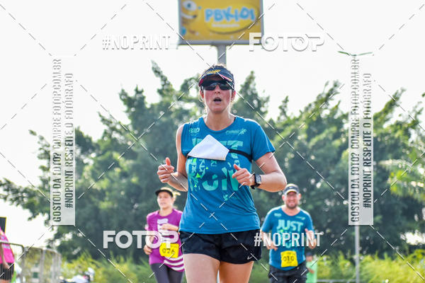 Achetez vos photos de l'vnement2 Corrida Shopping Jaragu sur Fotop