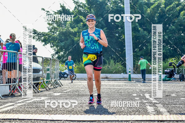 Achetez vos photos de l'vnement2 Corrida Shopping Jaragu sur Fotop