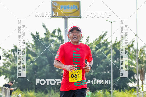 Achetez vos photos de l'vnement2 Corrida Shopping Jaragu sur Fotop
