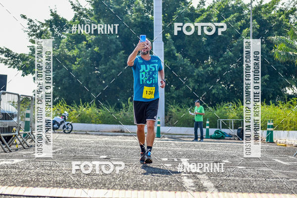 Achetez vos photos de l'vnement2 Corrida Shopping Jaragu sur Fotop