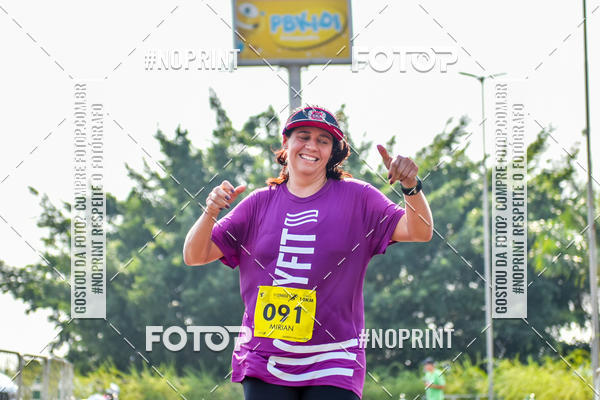 Achetez vos photos de l'vnement2 Corrida Shopping Jaragu sur Fotop