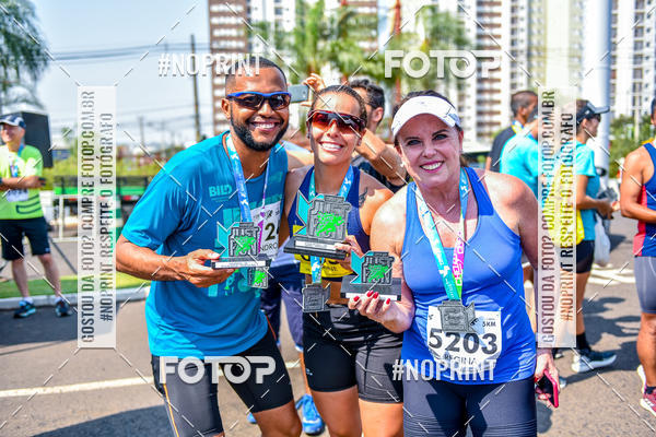 Achetez vos photos de l'vnement2 Corrida Shopping Jaragu sur Fotop