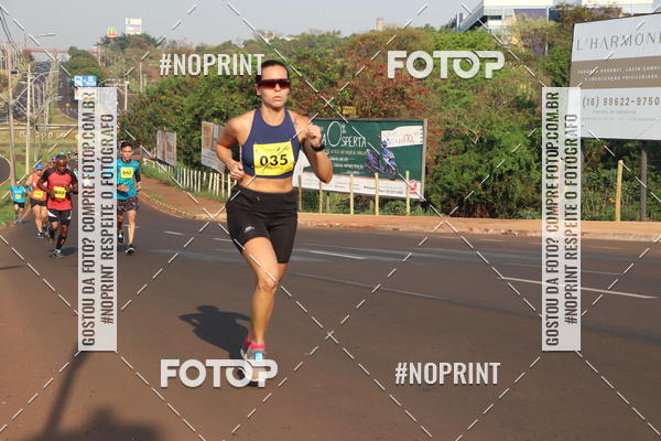 Achetez vos photos de l'vnement2 Corrida Shopping Jaragu sur Fotop