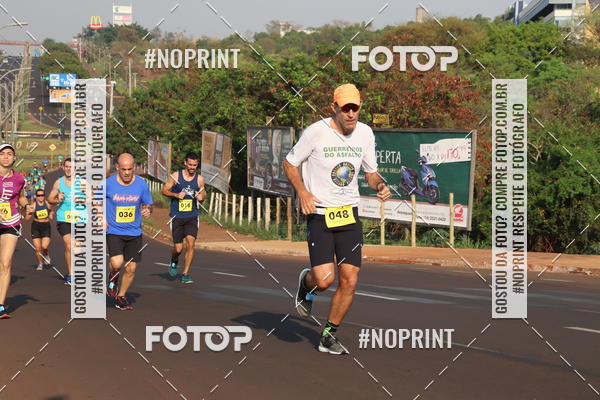 Achetez vos photos de l'vnement2 Corrida Shopping Jaragu sur Fotop