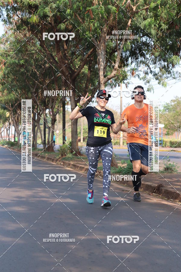 Achetez vos photos de l'vnement2 Corrida Shopping Jaragu sur Fotop