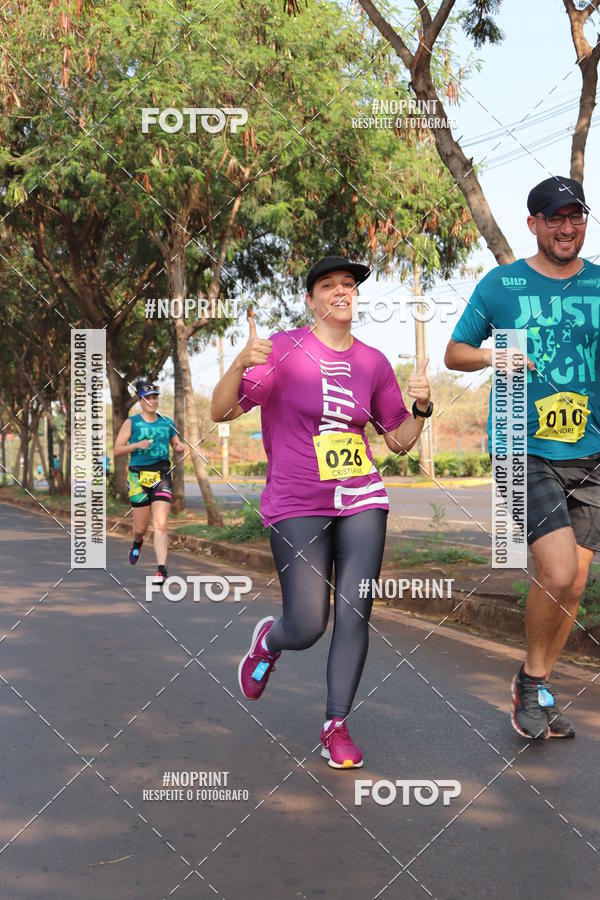 Achetez vos photos de l'vnement2 Corrida Shopping Jaragu sur Fotop