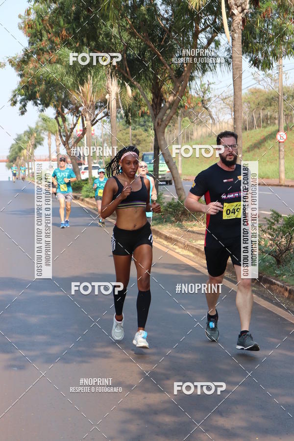 Achetez vos photos de l'vnement2 Corrida Shopping Jaragu sur Fotop