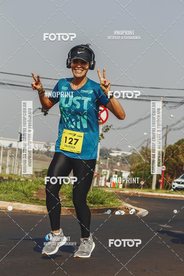 Achetez vos photos de l'vnement2 Corrida Shopping Jaragu sur Fotop