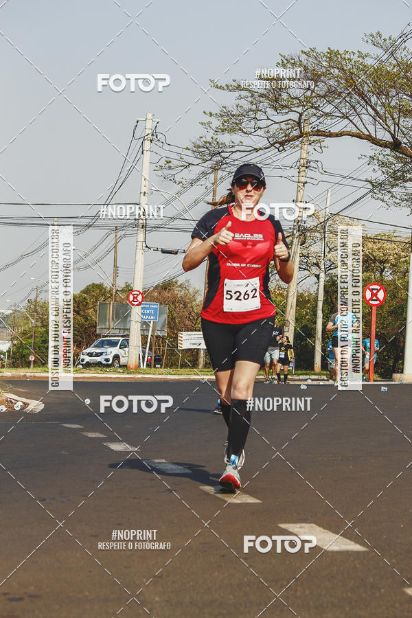 Achetez vos photos de l'vnement2 Corrida Shopping Jaragu sur Fotop