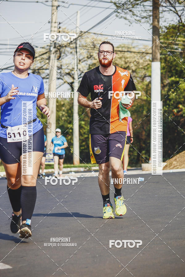 Achetez vos photos de l'vnement2 Corrida Shopping Jaragu sur Fotop