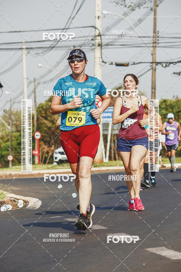 Achetez vos photos de l'vnement2 Corrida Shopping Jaragu sur Fotop