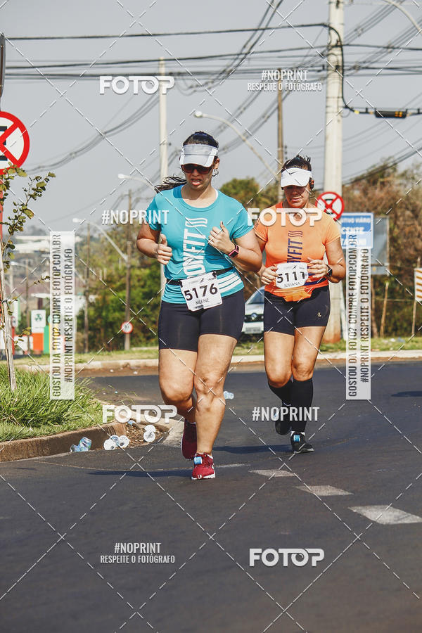 Achetez vos photos de l'vnement2 Corrida Shopping Jaragu sur Fotop