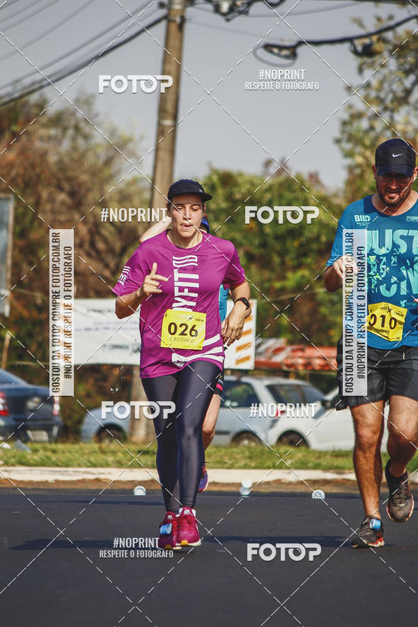 Achetez vos photos de l'vnement2 Corrida Shopping Jaragu sur Fotop
