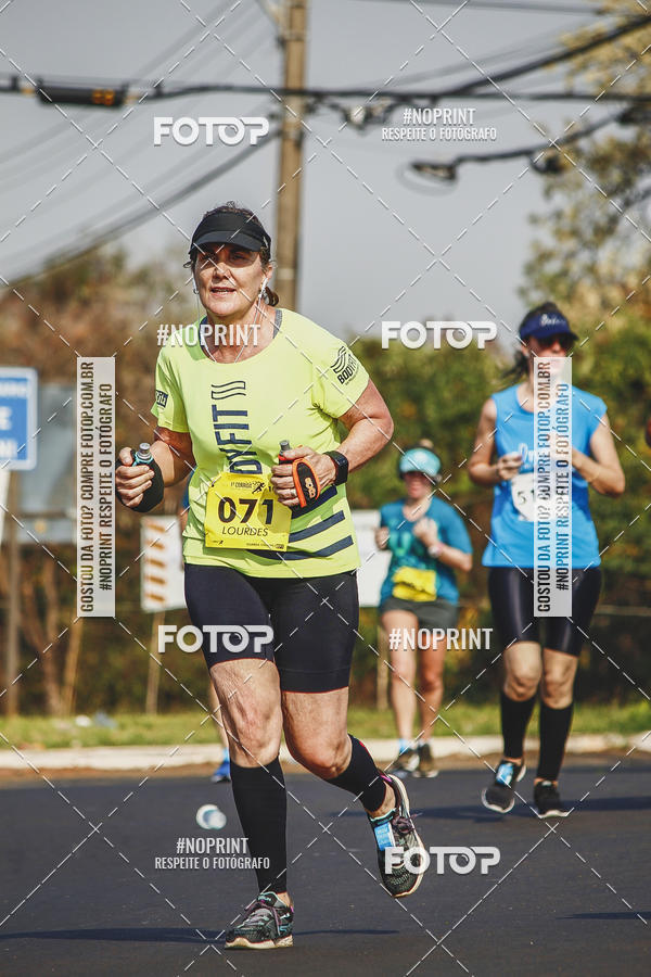 Achetez vos photos de l'vnement2 Corrida Shopping Jaragu sur Fotop