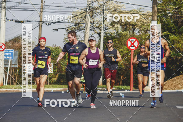 Achetez vos photos de l'vnement2 Corrida Shopping Jaragu sur Fotop