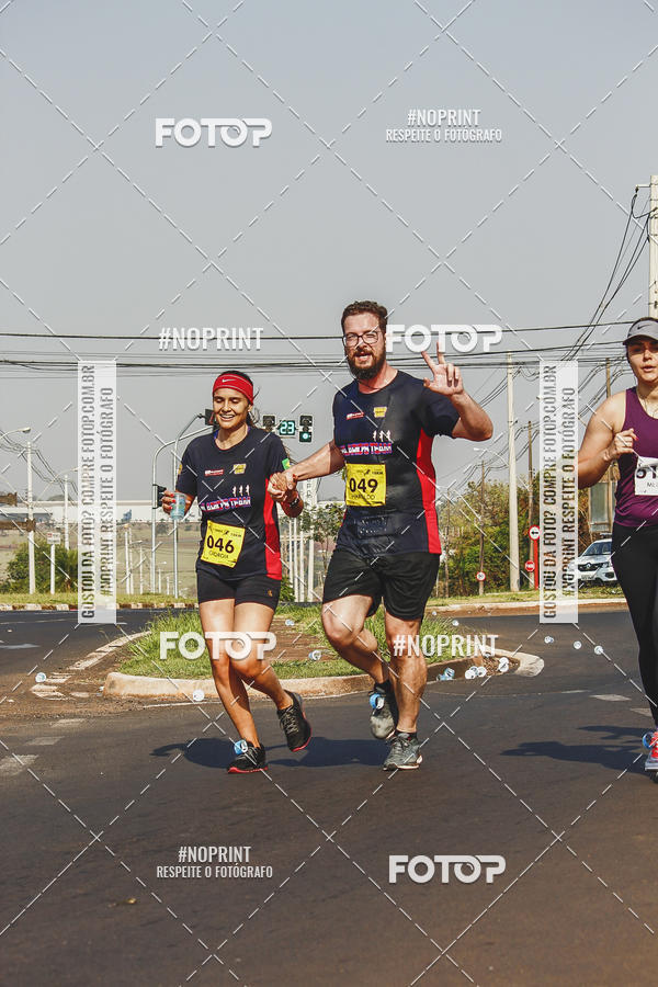 Achetez vos photos de l'vnement2 Corrida Shopping Jaragu sur Fotop