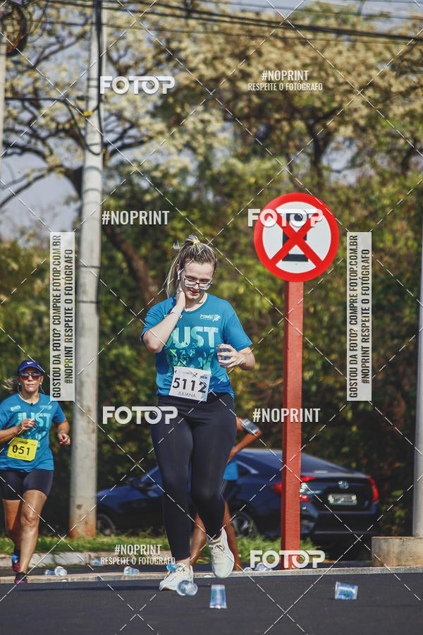 Achetez vos photos de l'vnement2 Corrida Shopping Jaragu sur Fotop