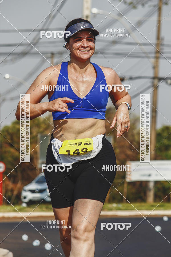 Achetez vos photos de l'vnement2 Corrida Shopping Jaragu sur Fotop