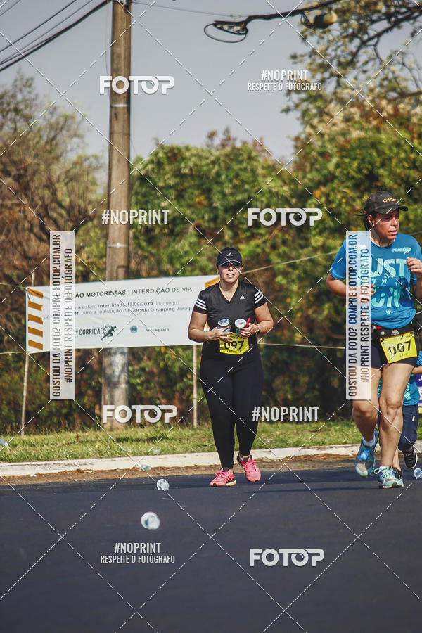 Achetez vos photos de l'vnement2 Corrida Shopping Jaragu sur Fotop