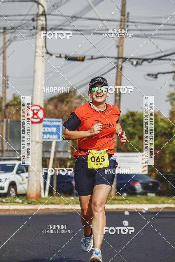 Achetez vos photos de l'vnement2 Corrida Shopping Jaragu sur Fotop