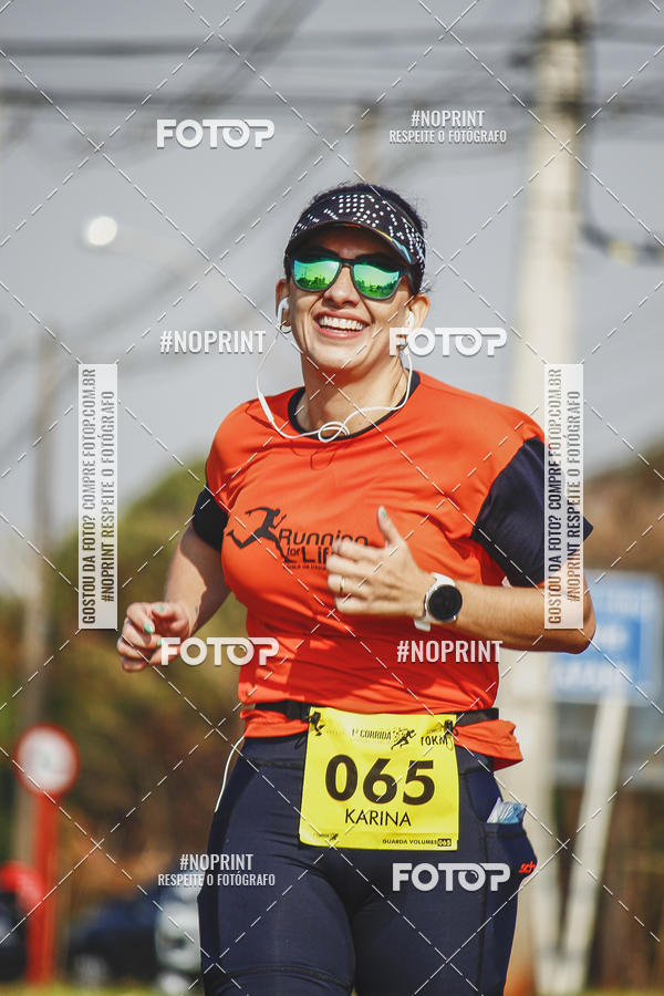 Achetez vos photos de l'vnement2 Corrida Shopping Jaragu sur Fotop