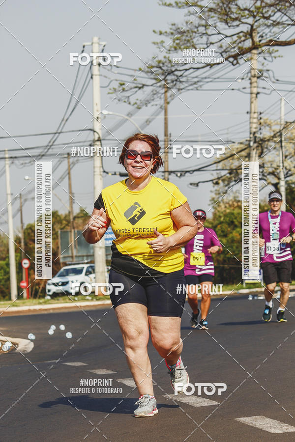 Achetez vos photos de l'vnement2 Corrida Shopping Jaragu sur Fotop