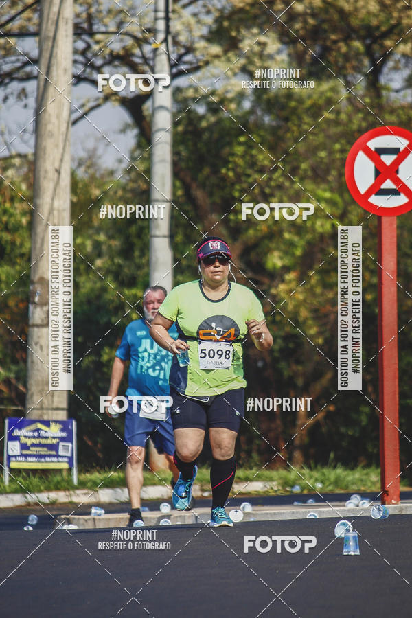 Achetez vos photos de l'vnement2 Corrida Shopping Jaragu sur Fotop