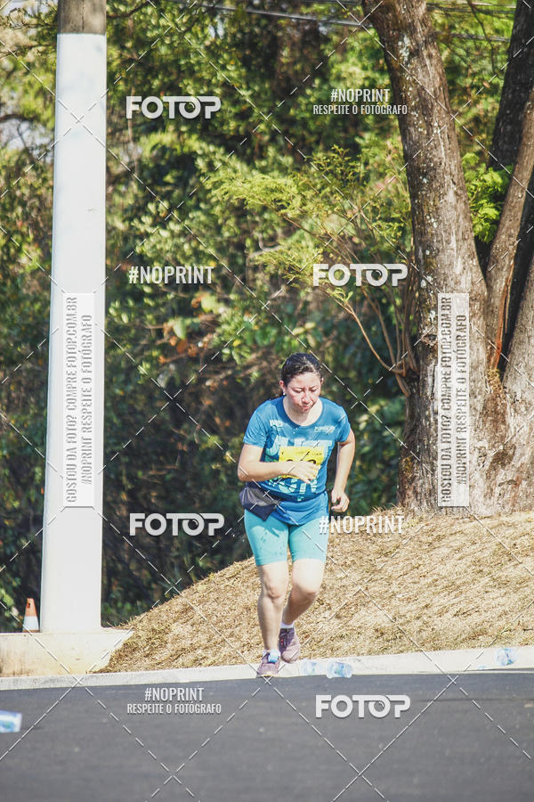Achetez vos photos de l'vnement2 Corrida Shopping Jaragu sur Fotop