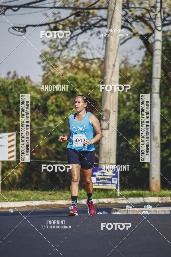 Achetez vos photos de l'vnement2 Corrida Shopping Jaragu sur Fotop