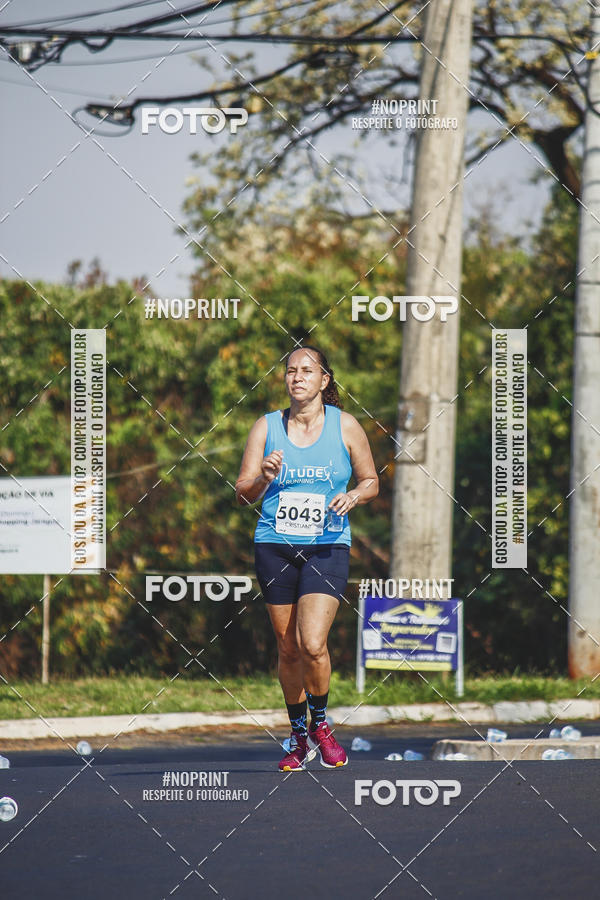 Achetez vos photos de l'vnement2 Corrida Shopping Jaragu sur Fotop