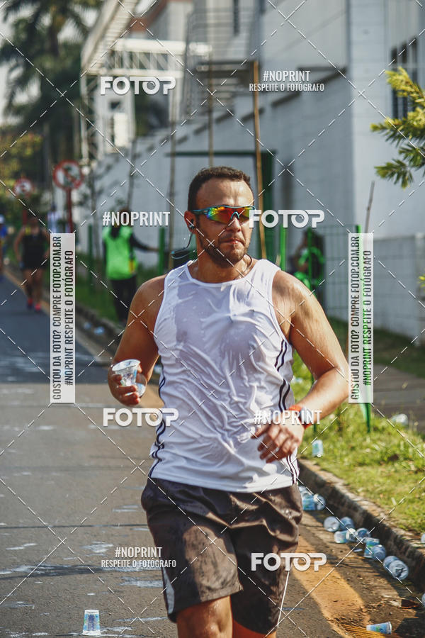 Achetez vos photos de l'vnement2 Corrida Shopping Jaragu sur Fotop