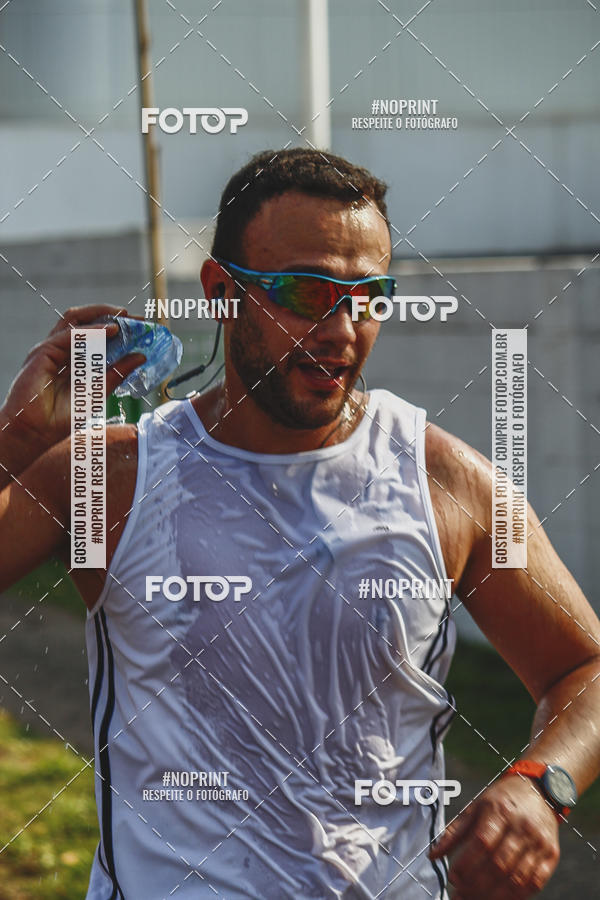 Achetez vos photos de l'vnement2 Corrida Shopping Jaragu sur Fotop