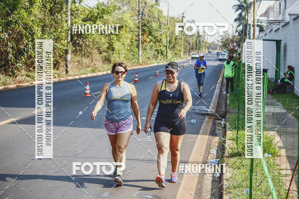 Achetez vos photos de l'vnement2 Corrida Shopping Jaragu sur Fotop