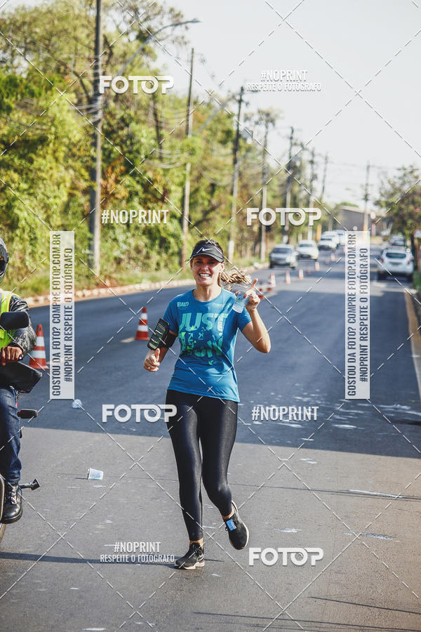 Achetez vos photos de l'vnement2 Corrida Shopping Jaragu sur Fotop