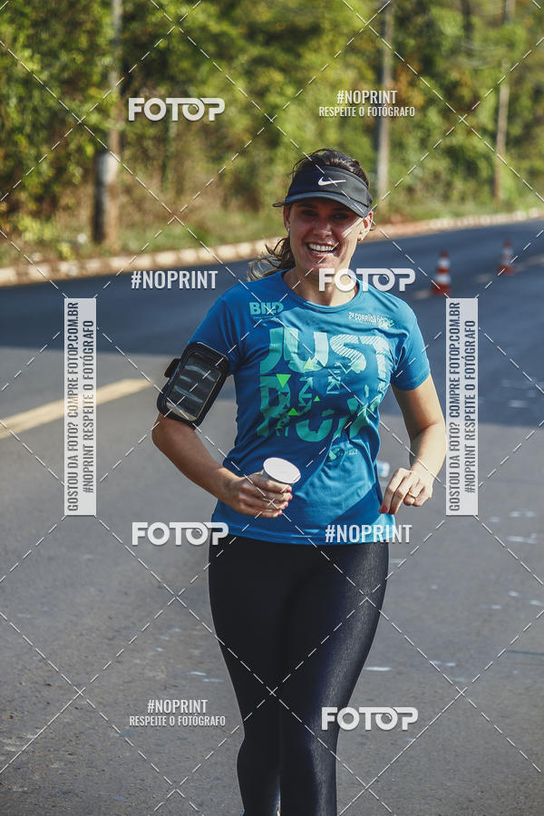 Achetez vos photos de l'vnement2 Corrida Shopping Jaragu sur Fotop