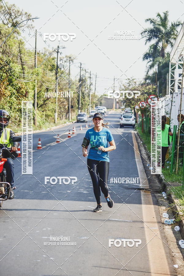 Achetez vos photos de l'vnement2 Corrida Shopping Jaragu sur Fotop
