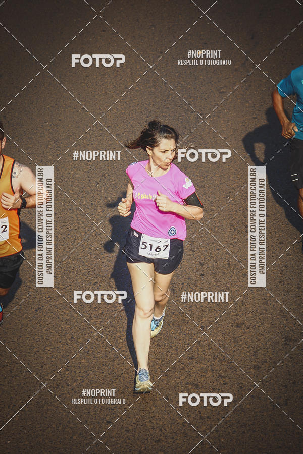 Achetez vos photos de l'vnement2 Corrida Shopping Jaragu sur Fotop