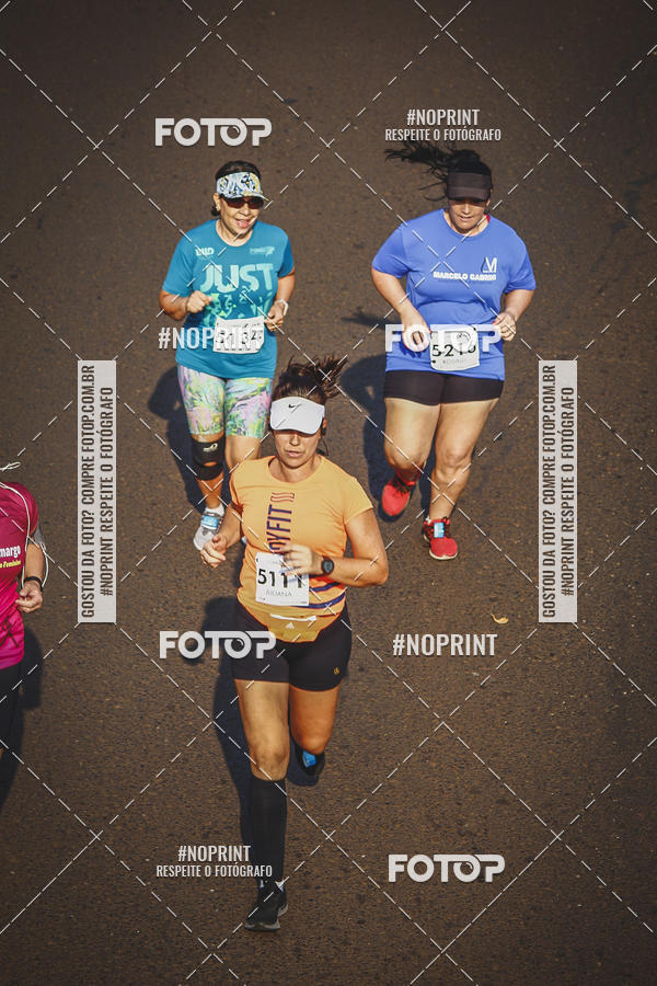 Achetez vos photos de l'vnement2 Corrida Shopping Jaragu sur Fotop