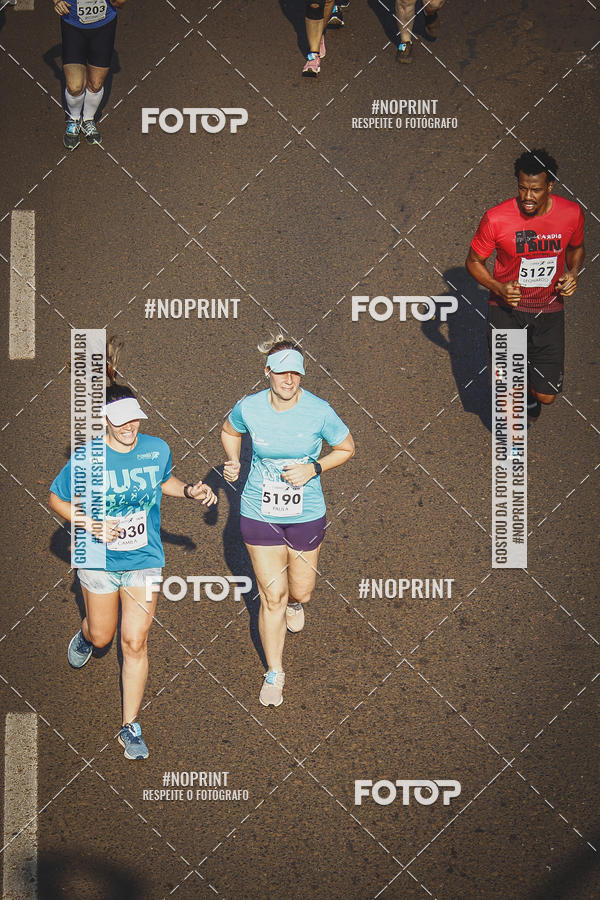 Achetez vos photos de l'vnement2 Corrida Shopping Jaragu sur Fotop
