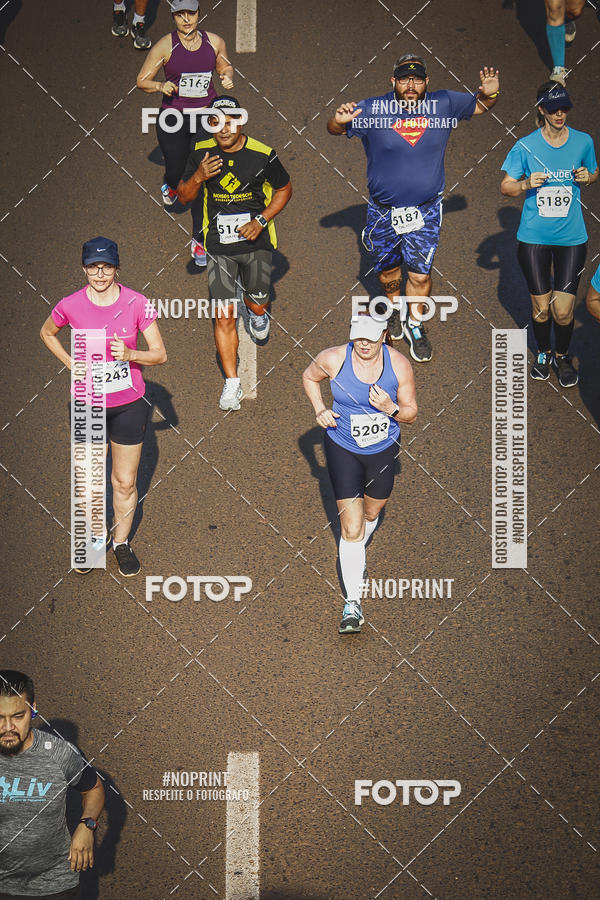 Achetez vos photos de l'vnement2 Corrida Shopping Jaragu sur Fotop