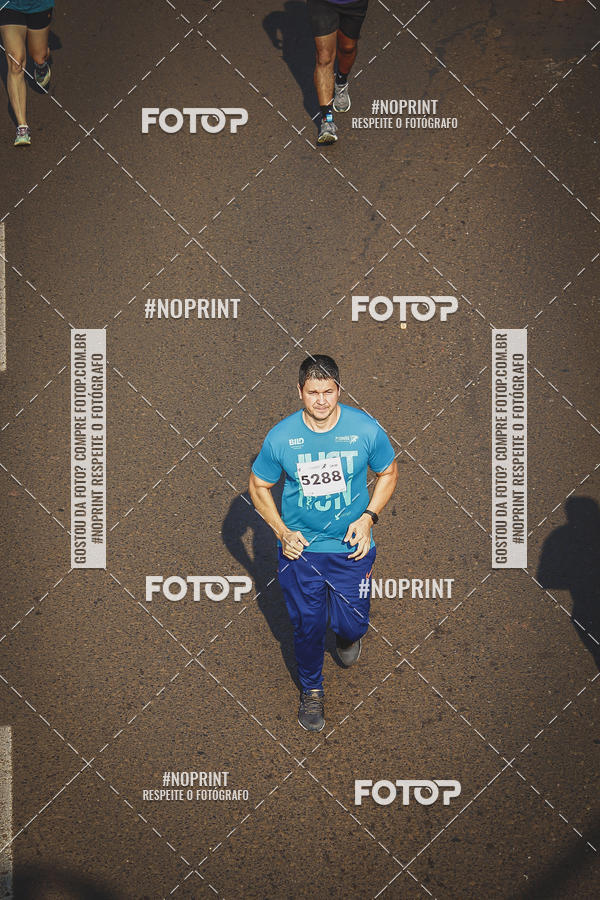 Achetez vos photos de l'vnement2 Corrida Shopping Jaragu sur Fotop