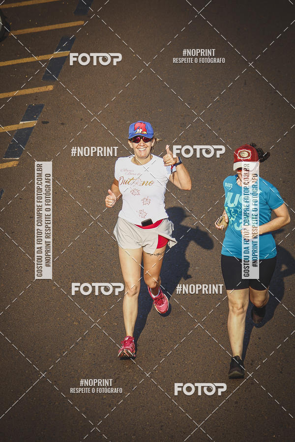Achetez vos photos de l'vnement2 Corrida Shopping Jaragu sur Fotop