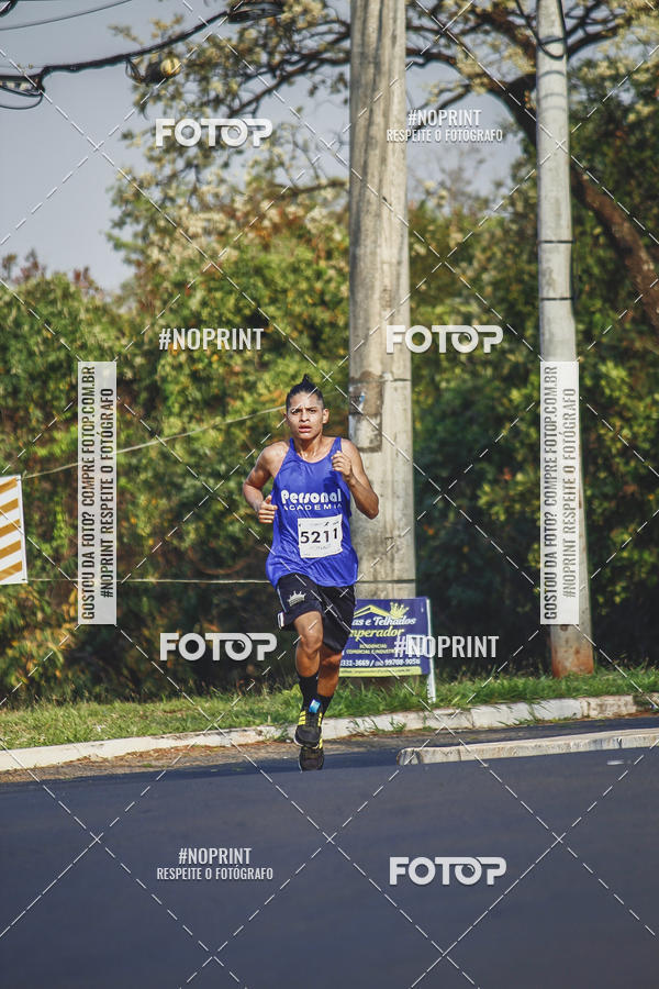 Achetez vos photos de l'vnement2 Corrida Shopping Jaragu sur Fotop