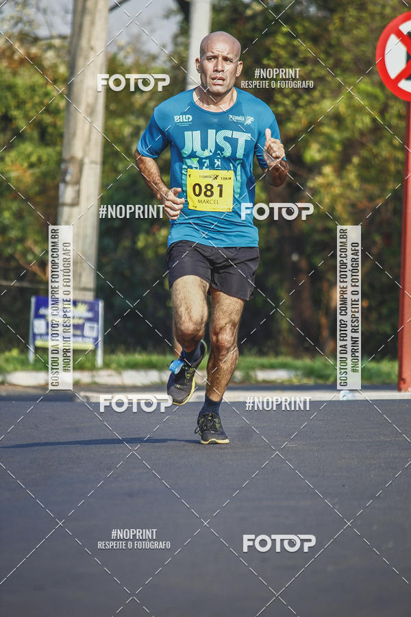 Achetez vos photos de l'vnement2 Corrida Shopping Jaragu sur Fotop