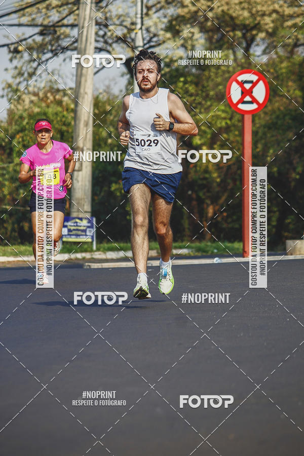 Achetez vos photos de l'vnement2 Corrida Shopping Jaragu sur Fotop